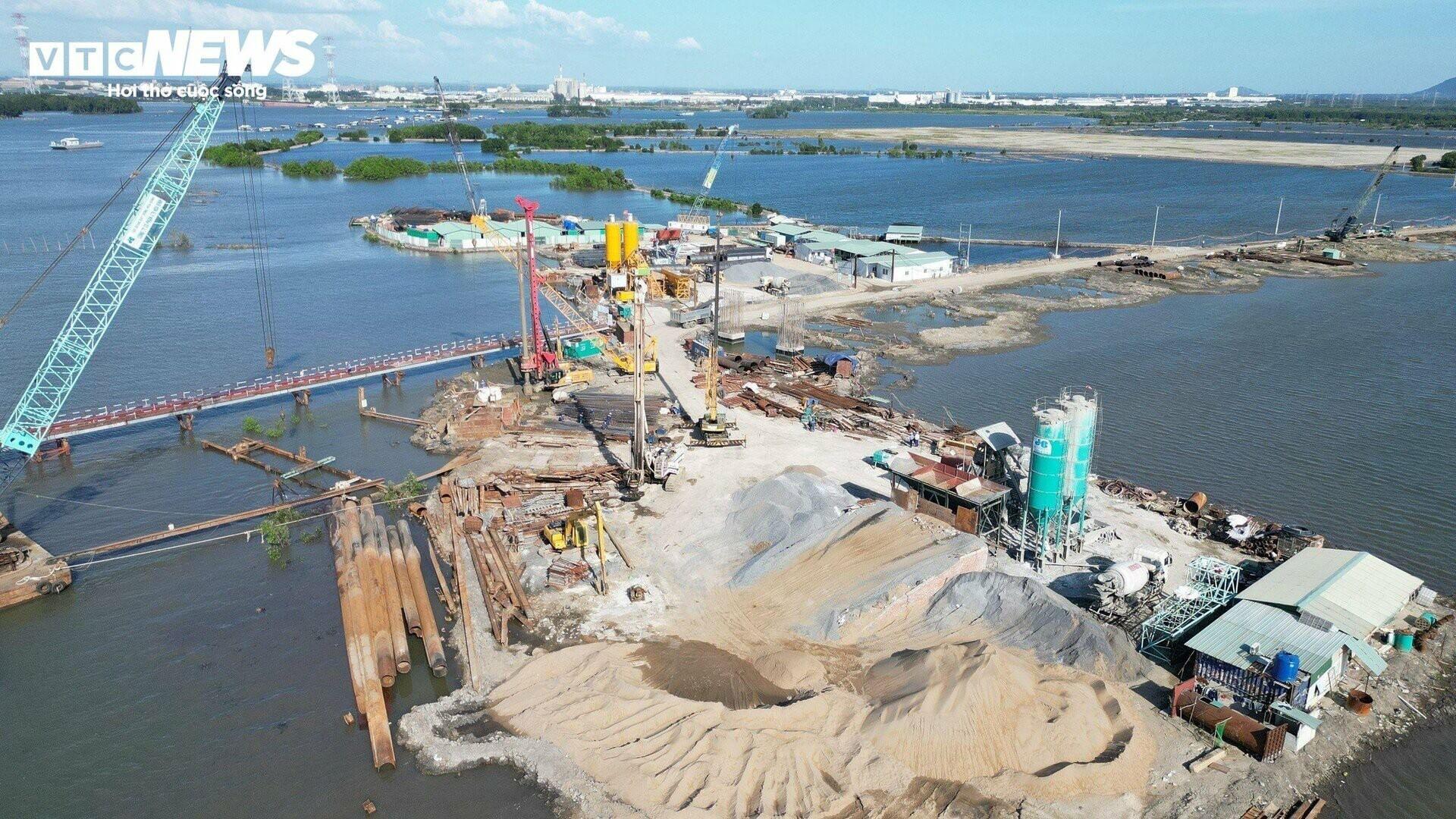 Cầu gần 5.000 tỷ nối Đồng Nai và Bà Rịa - Vũng Tàu sau 7 tháng thi công